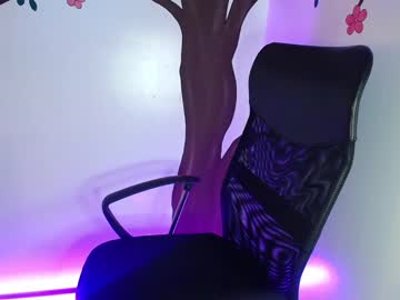 Sasha_Brattz Chaturbate stream image from December 19, 2024