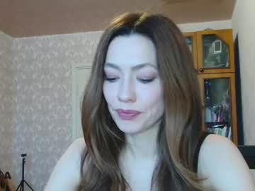 Alicia_Savory Chaturbate stream image from December 19, 2024