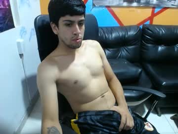 Deni_Fama Chaturbate stream image from December 19, 2024