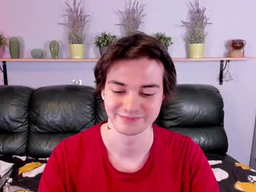 Edgar_Luck Chaturbate stream image from December 19, 2024