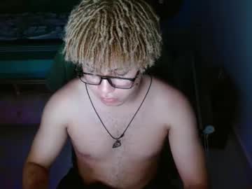 Gustavonav23 Chaturbate stream image from December 19, 2024