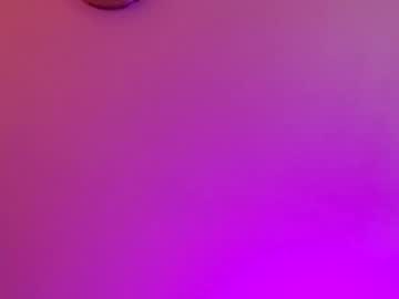 Isabellacloverlove Chaturbate stream image from December 19, 2024