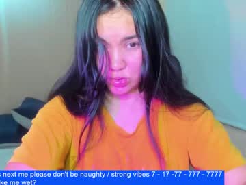 Laurengirls1 Chaturbate stream image from December 19, 2024