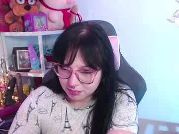 Lilomoon69 Chaturbate stream image from December 19, 2024