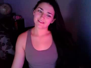 Lushlolly Chaturbate stream image from December 19, 2024