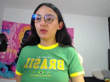 Princess_Foxxxy Chaturbate stream image from December 19, 2024
