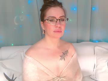 Ursilvia1 Chaturbate stream image from December 19, 2024