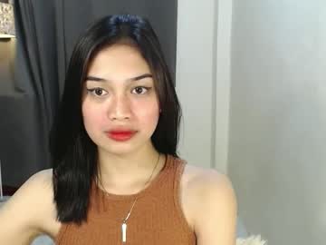 Vivian_Roberts Chaturbate stream image from December 19, 2024