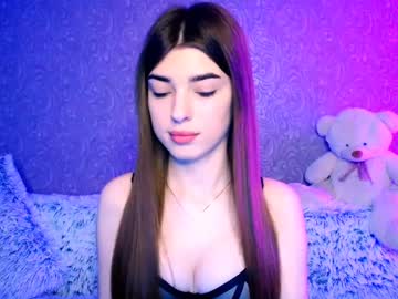 Your_Moon18 Chaturbate stream image from December 19, 2024