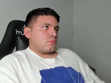 Francesco_Bianchi Chaturbate stream image from December 19, 2024