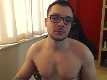 Gangstalover8 Chaturbate stream image from December 19, 2024