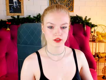 Graceglamour Chaturbate stream image from December 19, 2024