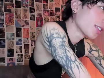 Liamelf Chaturbate stream image from December 19, 2024