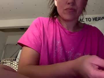 Madampeaches Chaturbate stream image from December 19, 2024