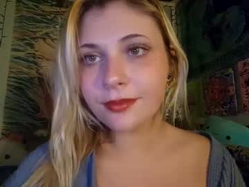 Paisleyjade2 Chaturbate stream image from December 19, 2024