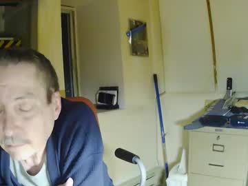 Tetuo2 Chaturbate stream image from December 19, 2024