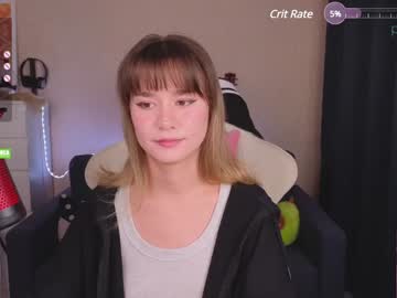 Creammeow Chaturbate stream image from December 19, 2024