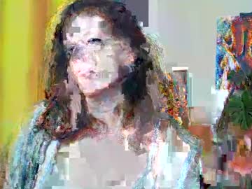 Fancynadine Chaturbate stream image from December 19, 2024