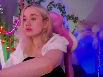 Fiona_Powerpuff Chaturbate stream image from December 19, 2024