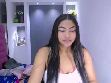 Hillaryrusso1 Chaturbate stream image from December 19, 2024