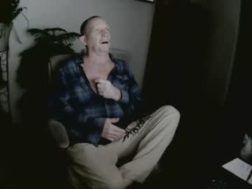 Jlouton01 Chaturbate stream image from December 19, 2024