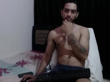 Maxximus_10 Chaturbate stream image from December 19, 2024