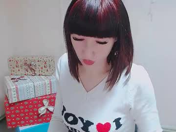 Milana_Shy_Star Chaturbate stream image from December 19, 2024