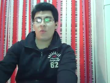 Oomaurooo Chaturbate stream image from December 19, 2024