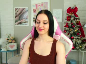 Rachelgreys Chaturbate stream image from December 19, 2024