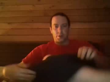 Rivards69 Chaturbate stream image from December 19, 2024