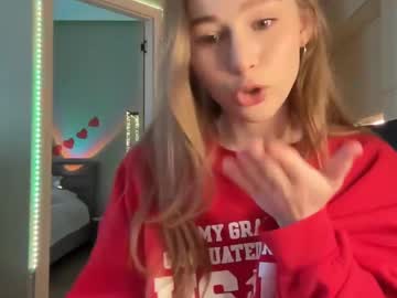 Whoisalisa Chaturbate stream image from December 19, 2024