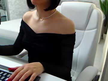 Dear_Ellisse Chaturbate stream image from December 19, 2024