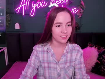 Fire1_Girl Chaturbate stream image from December 19, 2024