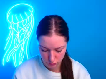 Foxy_Kamilla Chaturbate stream image from December 19, 2024