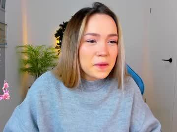 Hottease_Pvt Chaturbate stream image from December 19, 2024