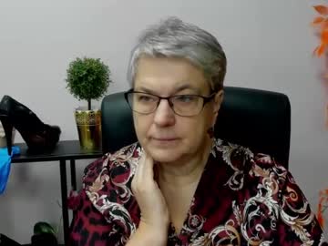 Iris_Xdesire Chaturbate stream image from December 19, 2024