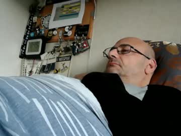 Ironkokkk Chaturbate stream image from December 19, 2024