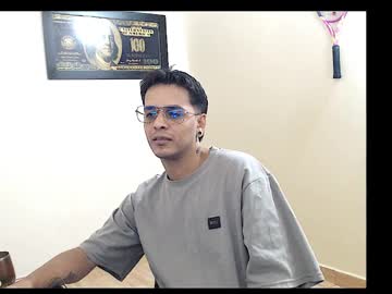Jeronimo_1998 Chaturbate stream image from December 19, 2024