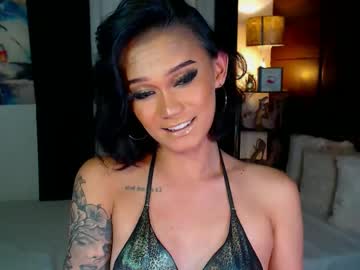 Lustfulltrans Chaturbate stream image from December 19, 2024