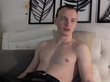 Matt_Dis Chaturbate stream image from December 19, 2024