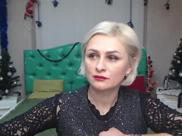 Oliviahorst Chaturbate stream image from December 19, 2024