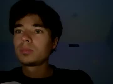 Phantom21215 Chaturbate stream image from December 19, 2024