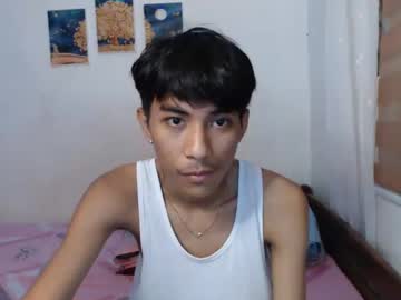 Toby_Strong18 Chaturbate stream image from December 19, 2024