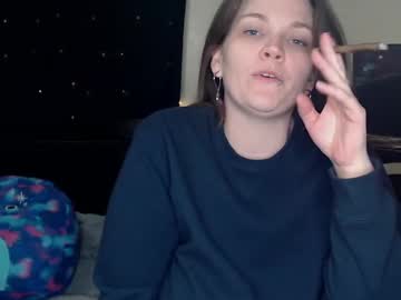 Toxiclilly Chaturbate stream image from December 19, 2024