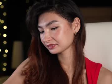 Yvetta Chaturbate stream image from December 19, 2024
