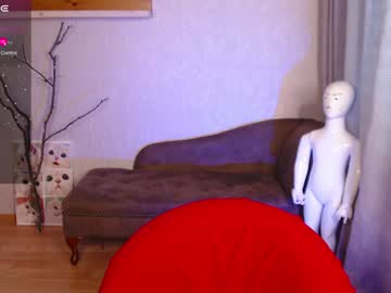 Blissful_Muse Chaturbate stream image from December 19, 2024