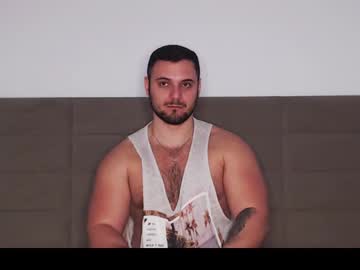 Briannsmith1 Chaturbate stream image from December 19, 2024
