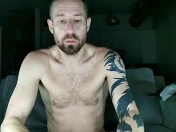Duncanabaddon Chaturbate stream image from December 19, 2024