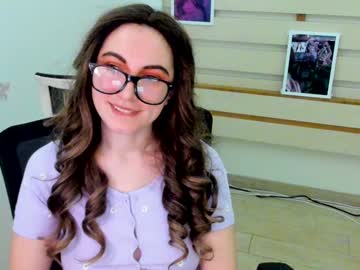 Emilia_Clark_ Chaturbate stream image from December 19, 2024