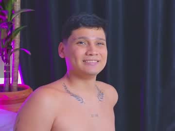 Evhan_Play Chaturbate stream image from December 19, 2024